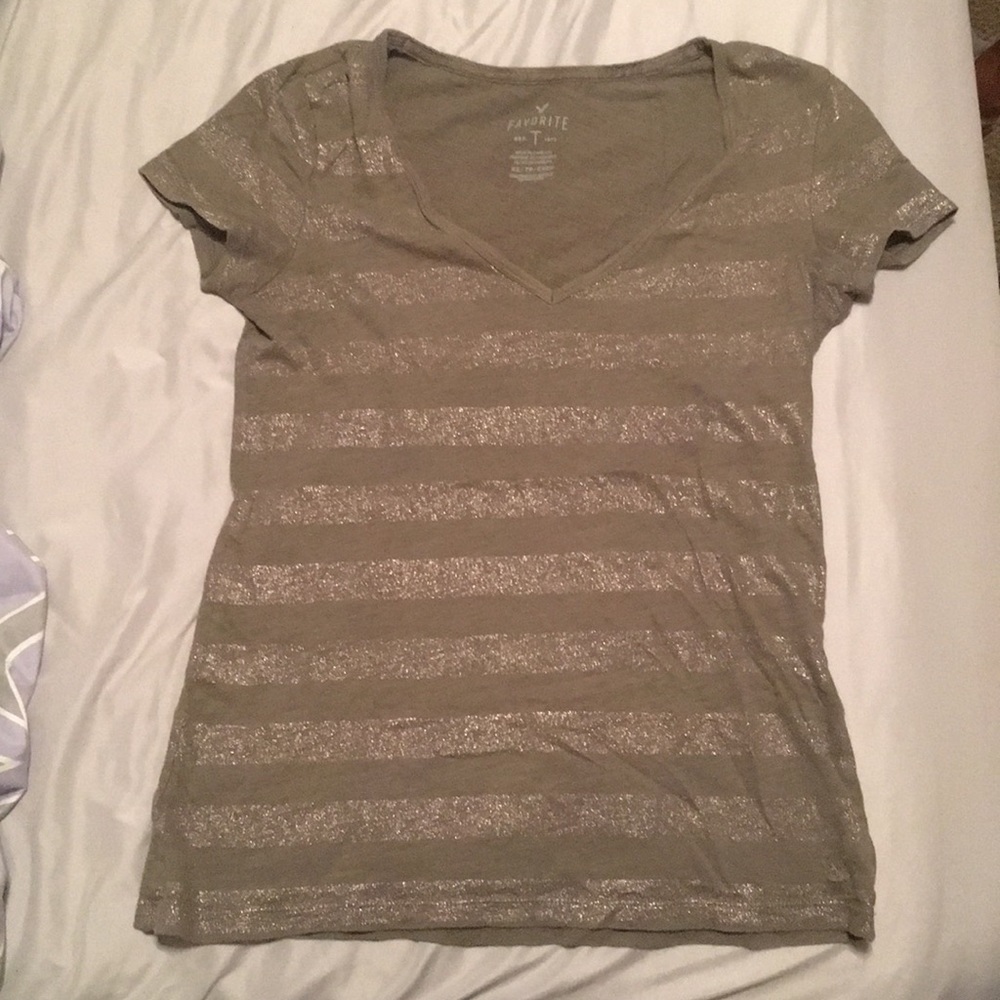 V-neck shirt